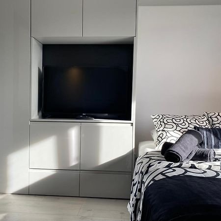 Lovers' Loft Apartment In Krakow - Orawska 7 Luaran gambar