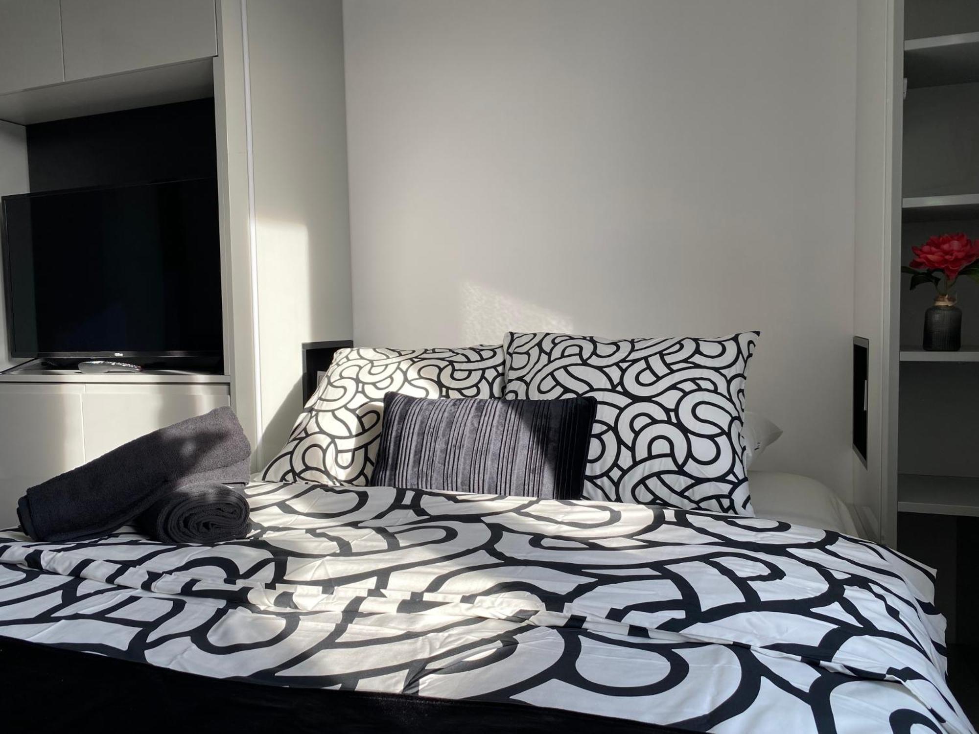 Lovers' Loft Apartment In Krakow - Orawska 7 Luaran gambar