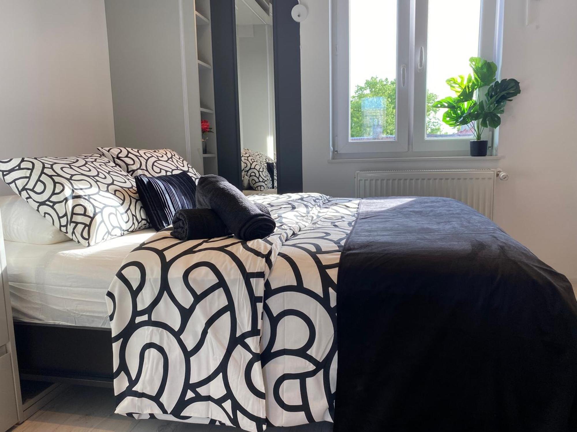 Lovers' Loft Apartment In Krakow - Orawska 7 Luaran gambar
