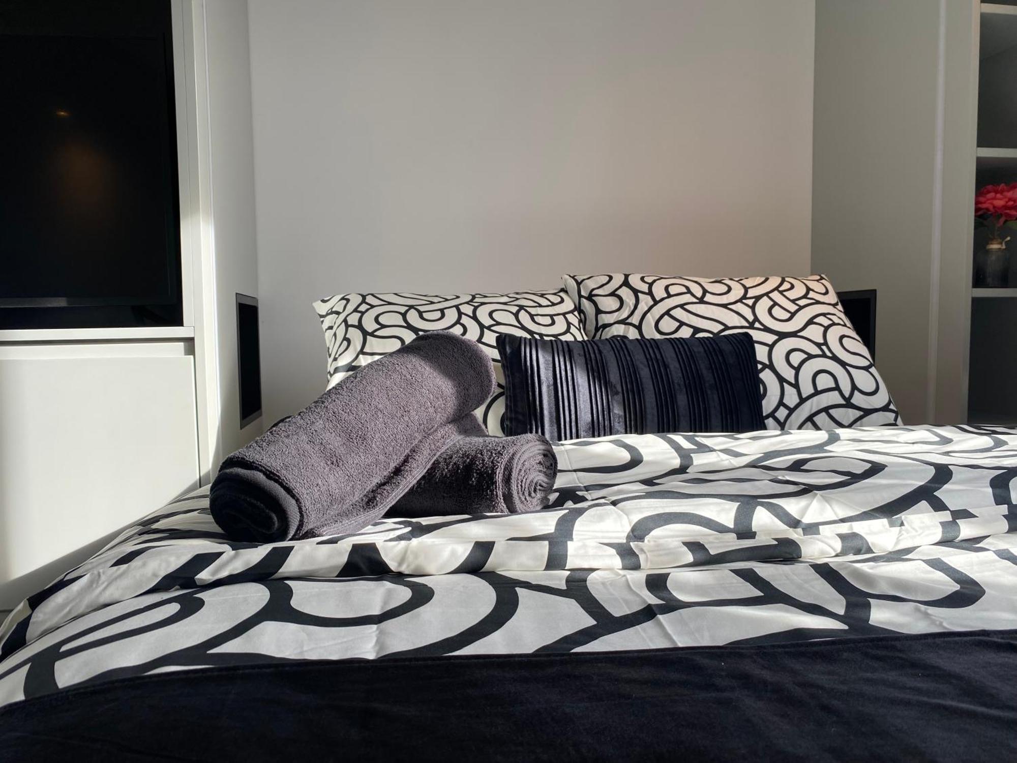 Lovers' Loft Apartment In Krakow - Orawska 7 Luaran gambar