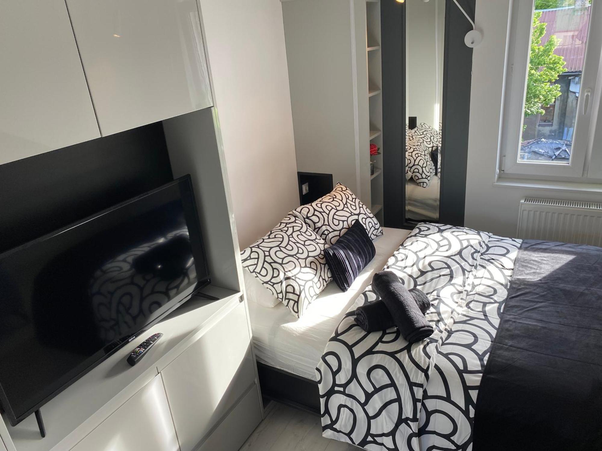 Lovers' Loft Apartment In Krakow - Orawska 7 Luaran gambar