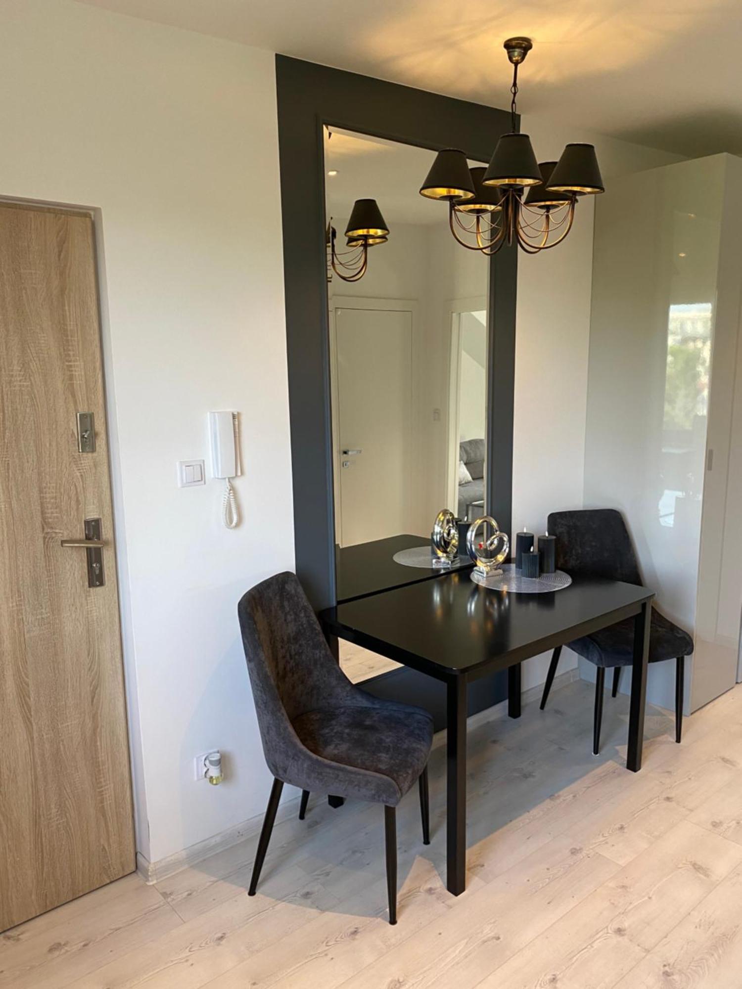 Lovers' Loft Apartment In Krakow - Orawska 7 Luaran gambar