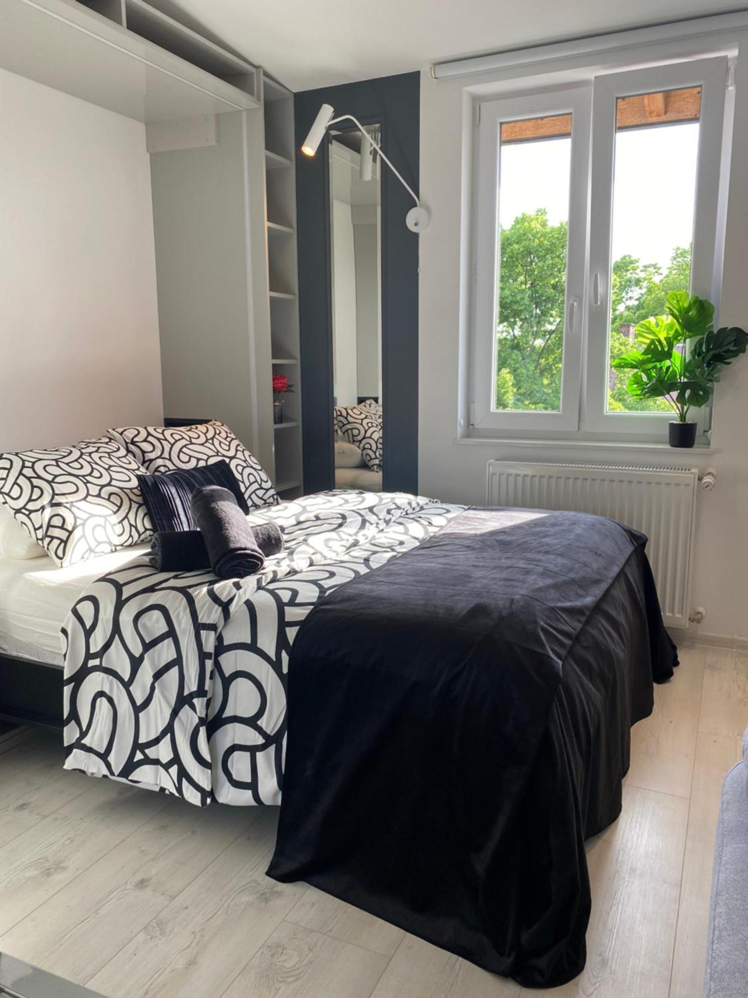 Lovers' Loft Apartment In Krakow - Orawska 7 Luaran gambar