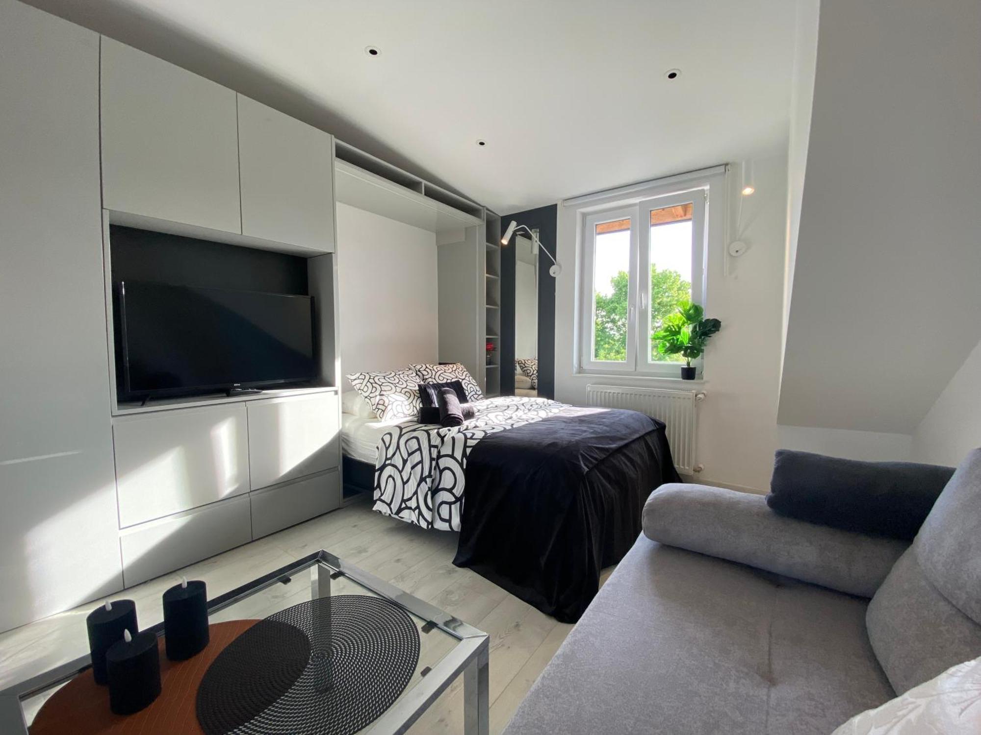 Lovers' Loft Apartment In Krakow - Orawska 7 Luaran gambar