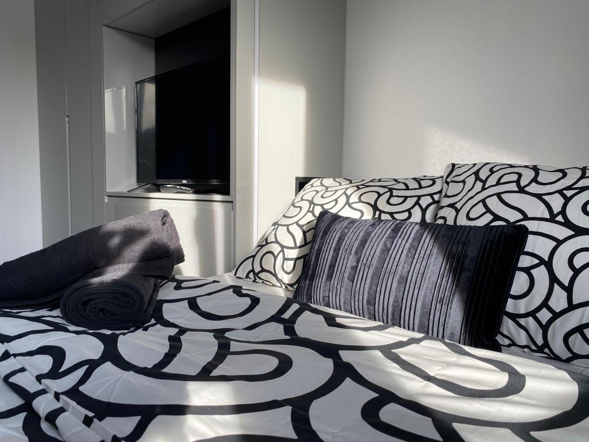 Lovers' Loft Apartment In Krakow - Orawska 7 Luaran gambar