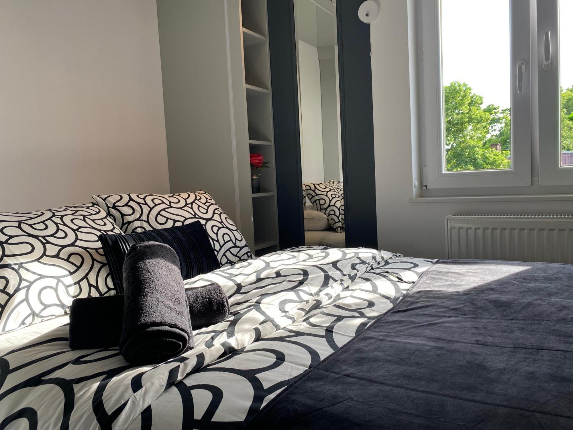 Lovers' Loft Apartment In Krakow - Orawska 7 Luaran gambar
